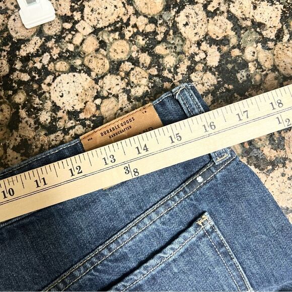 Lucky Brand The Boyfriend Denim Blue Shorts Size 4/27 Cuffed - Picture 4 of 7